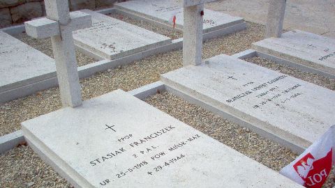 Monte Cassino Polish Cemetery-5