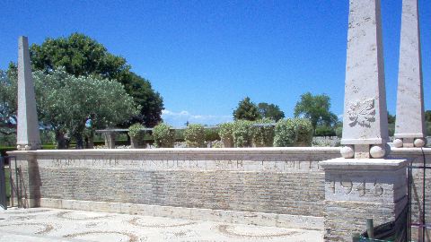 Moro River Canadian War Cemetery-3