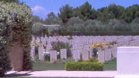 Moro River Canadian War Cemetery-5