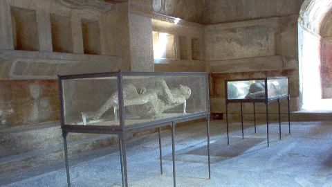 Pompeii-21