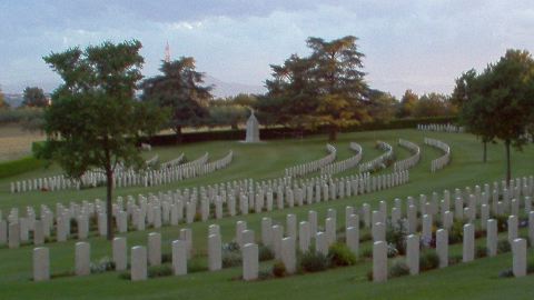 Sangro River War Cemetery-5