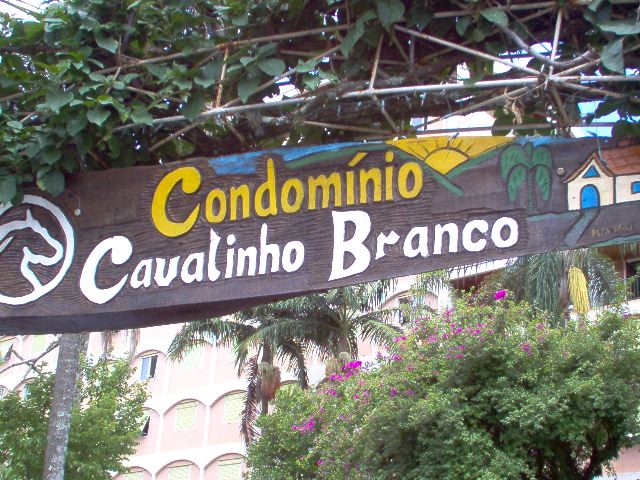 Little White Horse Condominium