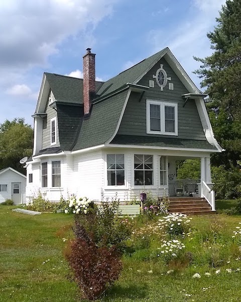 Beautiful cottage town.